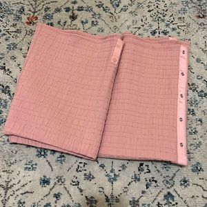 Lululemon quilted snap scarf